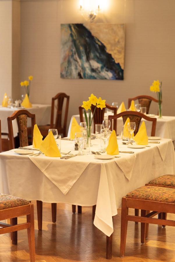 Littlebury Hotel 비세스터 외부 사진