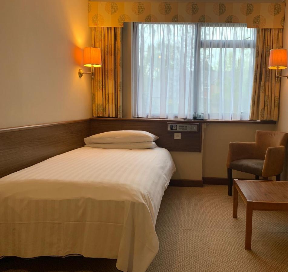 Littlebury Hotel 비세스터 외부 사진